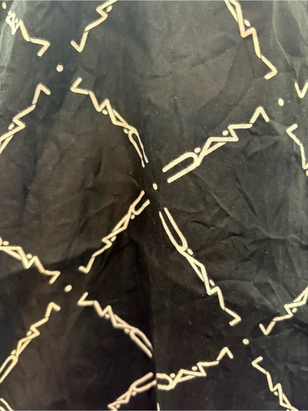MAC Cosmetics VINTAGE silk signature Employee scarf!